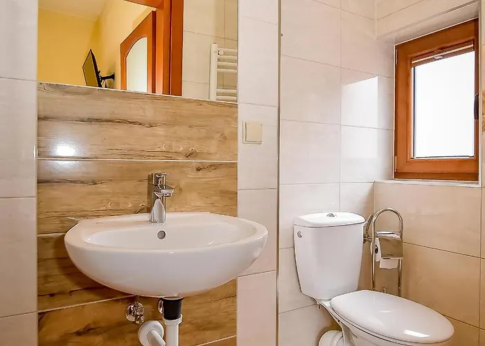 U Pawlikowskich * 波罗宁